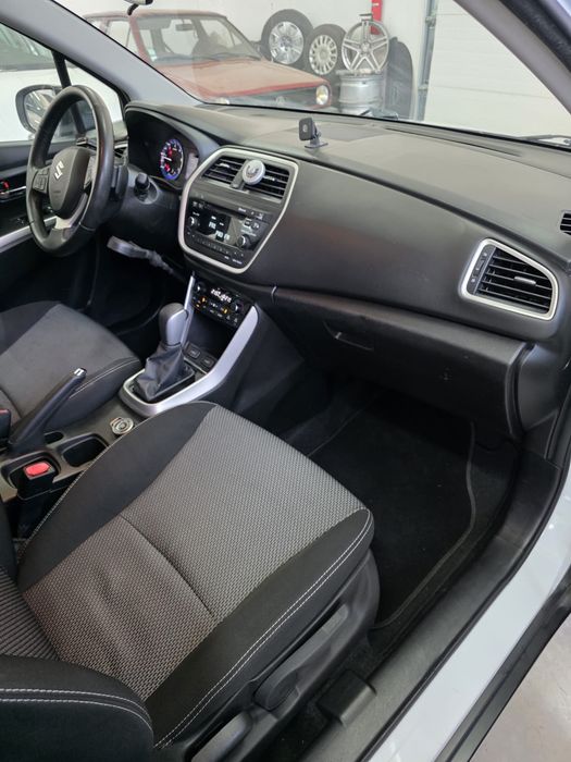 Suzuki SX4 S-Cross, Automat