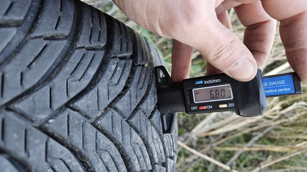 2бр гуми 195 65 15 дот 23