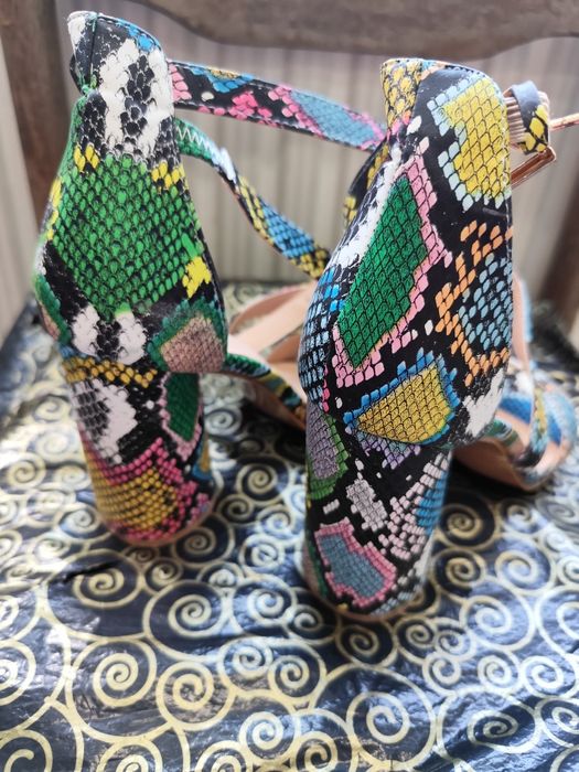 Сандали на ток 10см