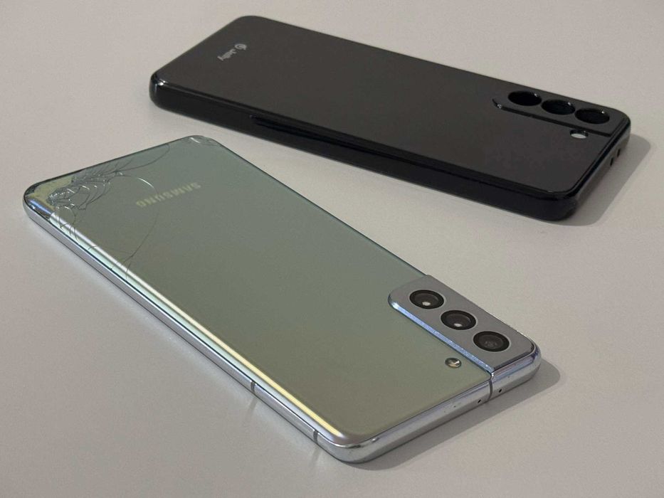 Бартер! Samsung Galaxy S21+ Plus 256GB Phantom Silver (Сив)