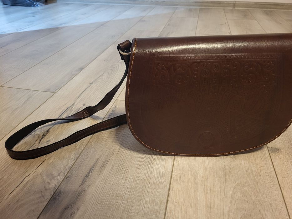 Нова Дамска  чанта естествена кжжа