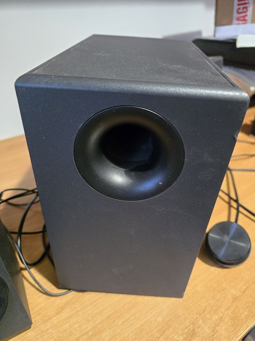 Sistem audio Logitech 2.1 in perfectă stare de funcționare