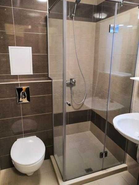 Дава се под наем Двустаен апартамент в Бургас, Център - 60 кв.м за 648.21 € - Снимка #6