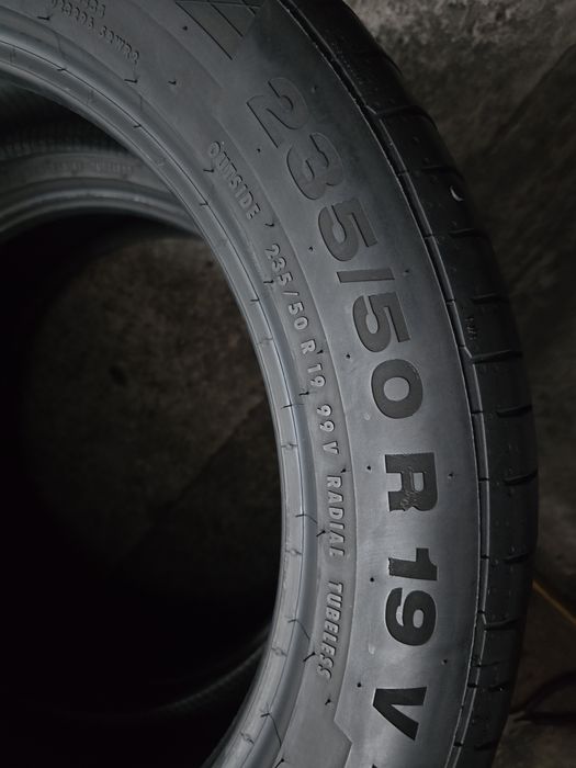 Continental 235/50 R19 99V vară