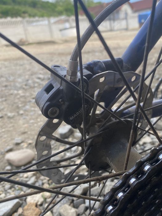 Vând bicicletă gigant sau schimb cu trotineta electrică sau cu altă bicicletă