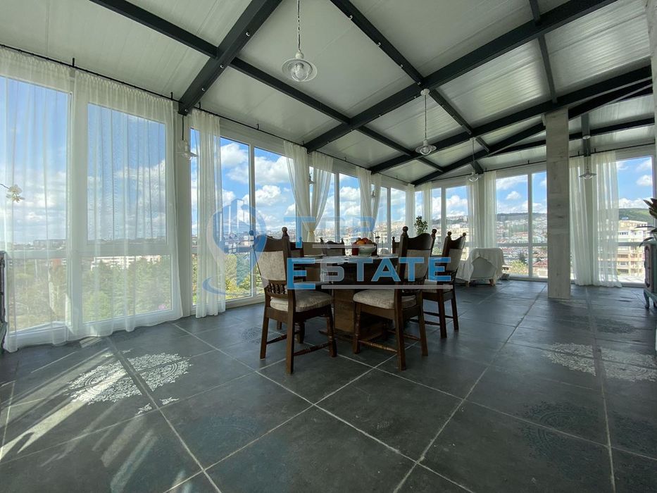 Продава се Тристаен апартамент в Велико Търново, Център - 220 кв.м за 1091 €/кв.м - Снимка #6