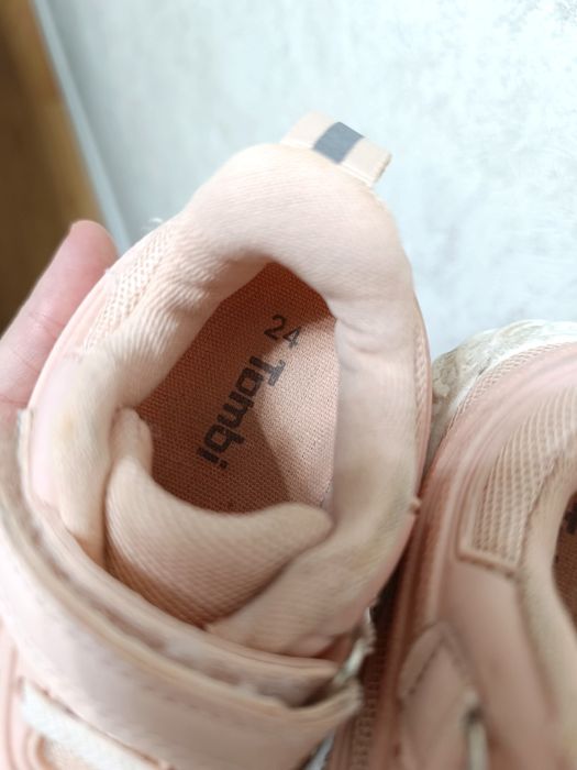 Кроссовки на девочку 24 размер персиковые