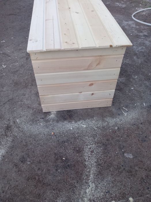 Продам собачью будку