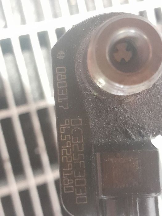 Injector Land Rover Freelander 2 2.2 D 2006 - 2010 160CP 224DT (988) Diesel 9659229180