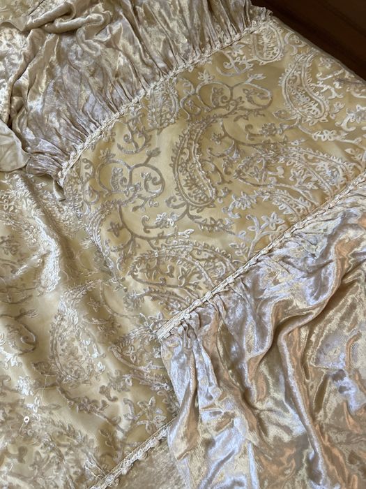 Роскошное покрывало