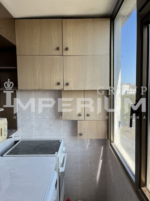 Тристаен апартамент под наем в района на Базар Левски, гр.Варна