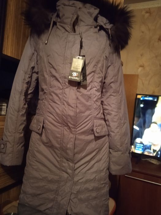 Куртка -пальто новое 15000