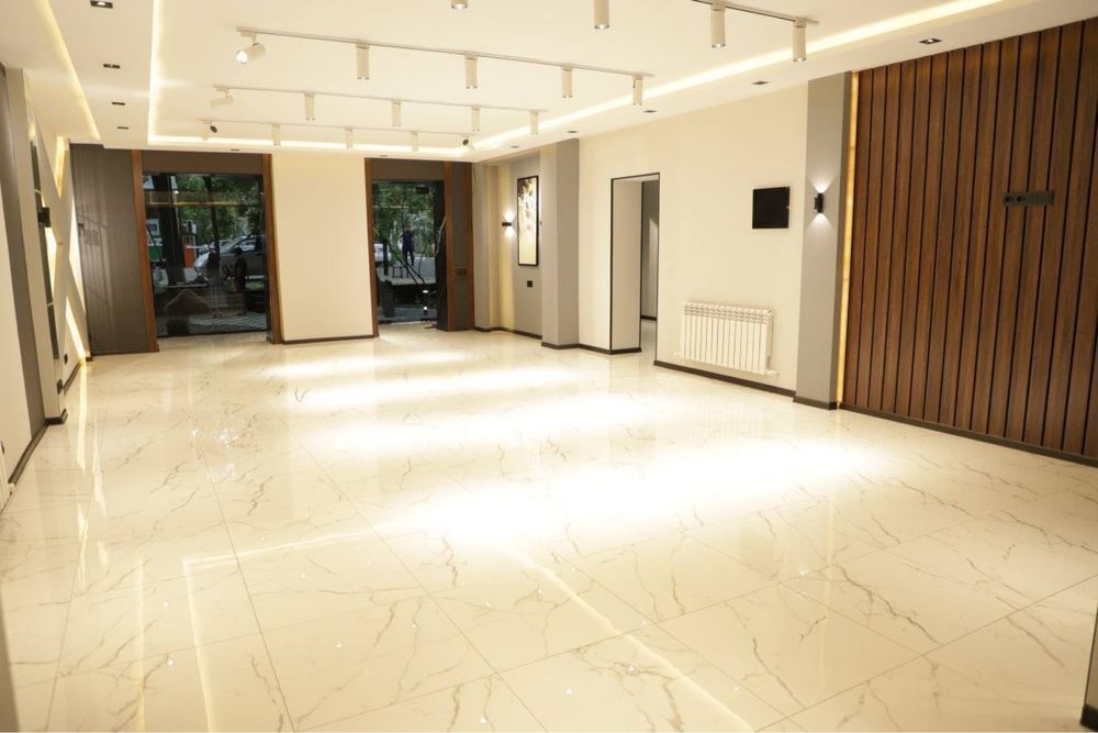 Продаётся помещения в центре города | Айбек, Точка вкуса | торец