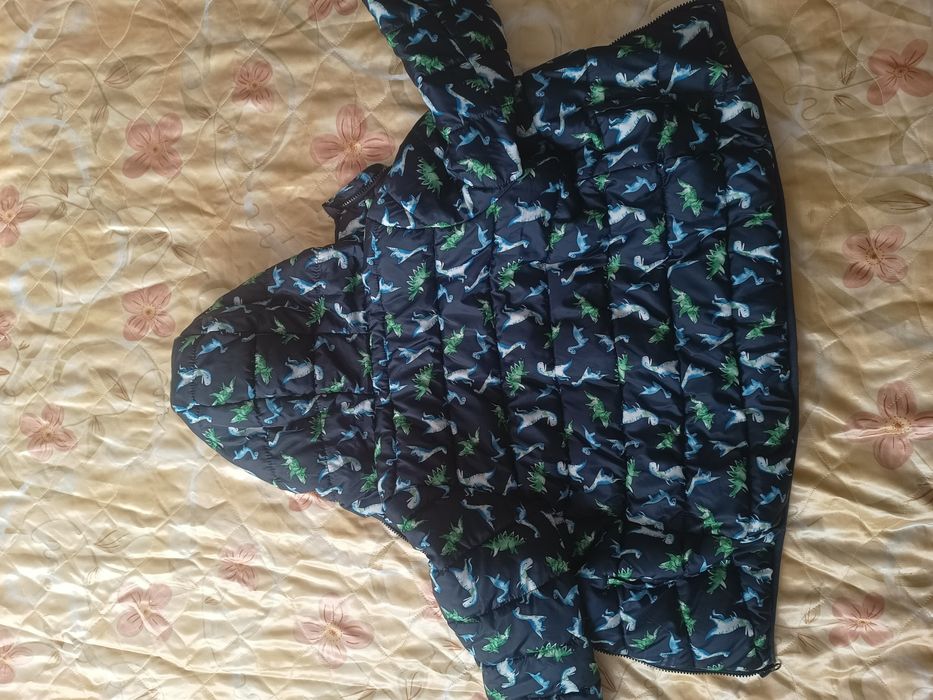 Две детски якета 140 и 146 см.