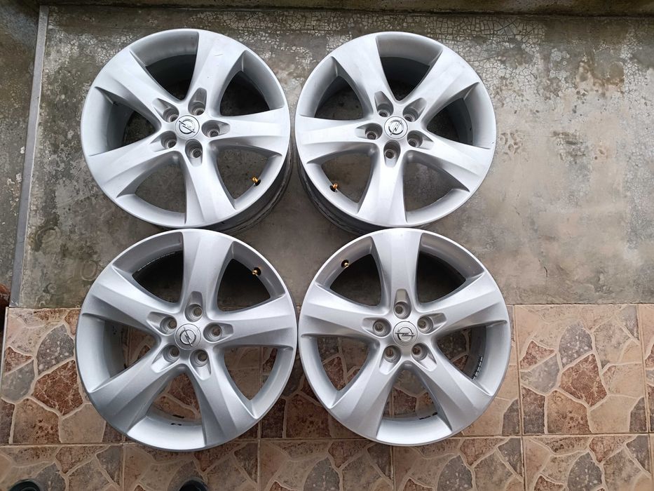 Продавам алуминиеви джанти