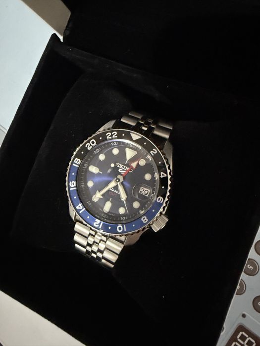 Часы Seiko 5 Sports Gmt SSK003K1