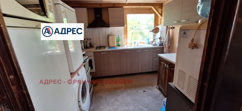 Продава се Къща в с. Върбица, Област Плевен - 40 кв.м за 765 €/кв.м - Снимка #2