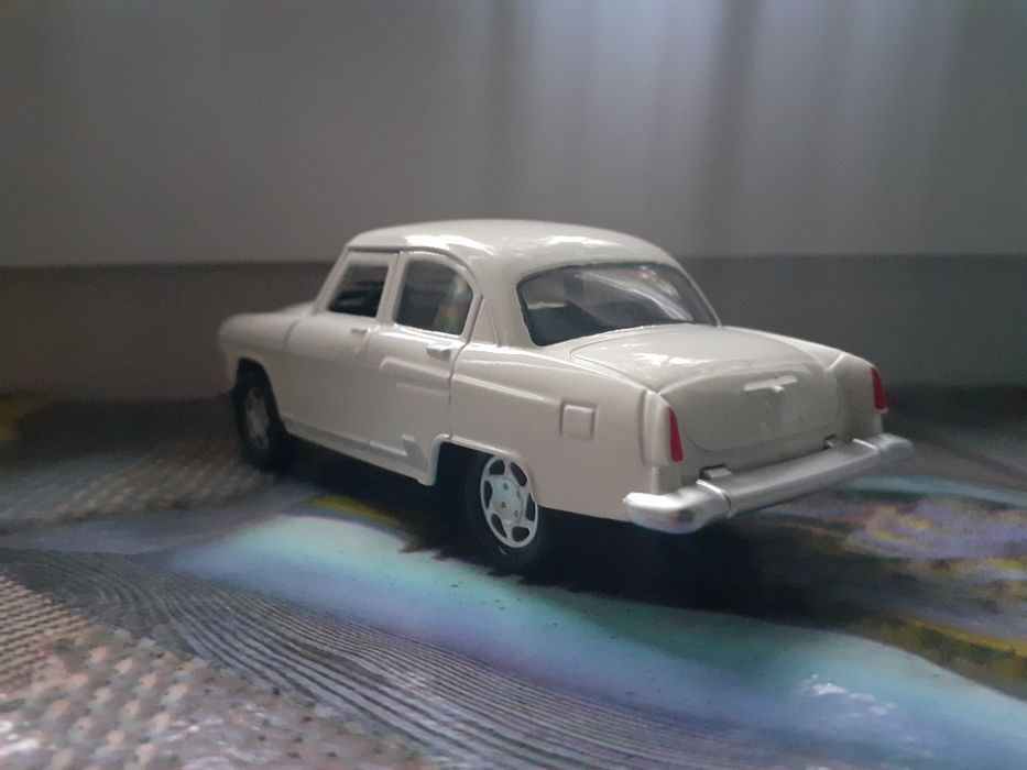 Моделька  ГАЗ 21 Волга
