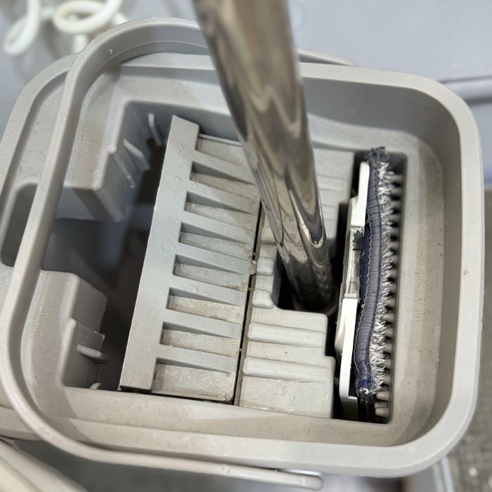 Швабра с отжимом