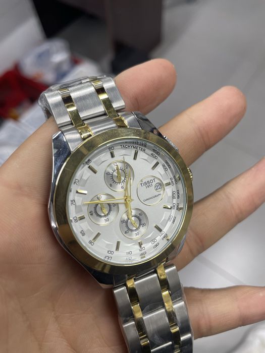 Продаётся часы !