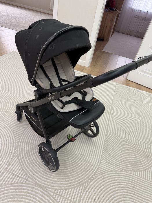 Продам коляску бренда “NEW LUX”