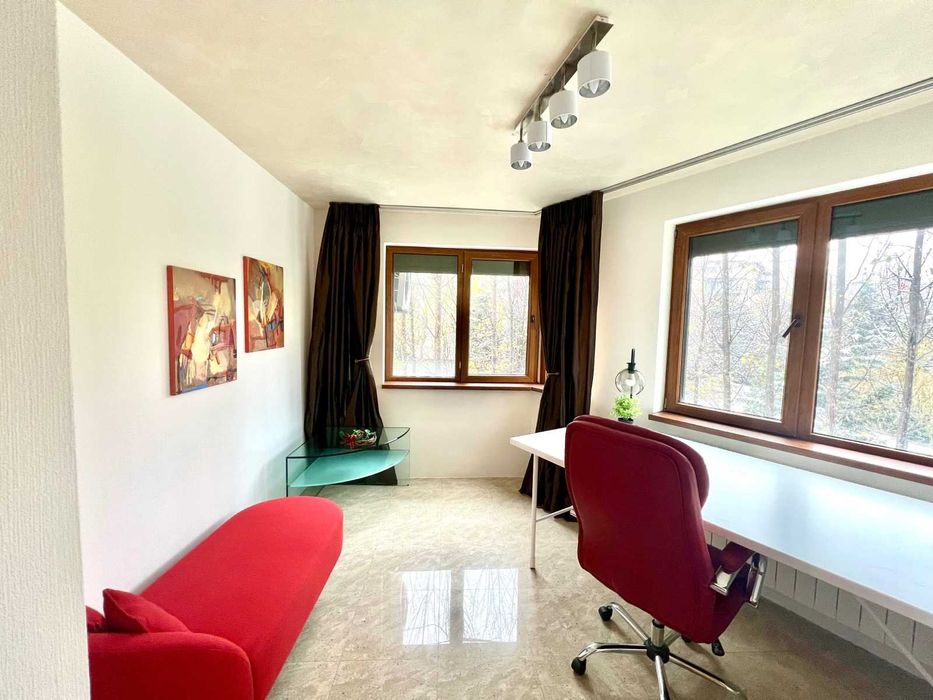 Дава се под наем Тристаен апартамент в София, Красно село - 100 кв.м за 518.67 € - Снимка #8