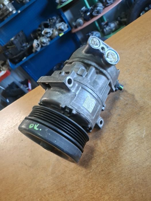 Compresor aer condiționat Opel Corsa D E 1.2 1.4 benzină