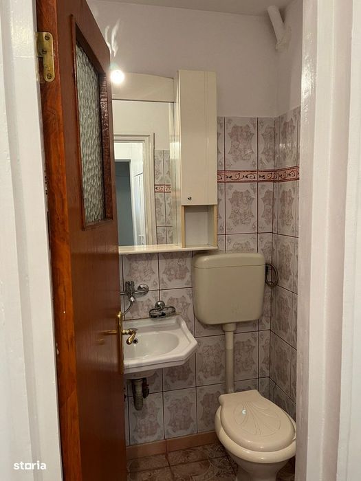 Apartament 4 camere decomandat, 100 mp, mobilat, 2 băi – Domenii