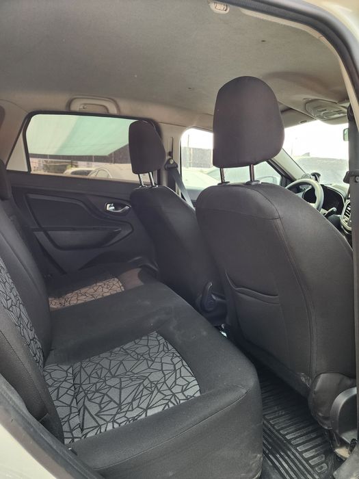 Lada X ray 2020 yil