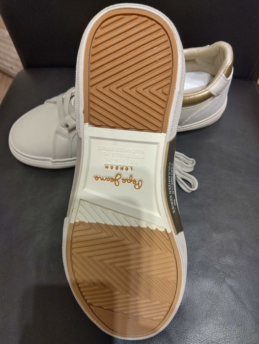 Pepe Jeans 'KENTON COURT' р-р 39