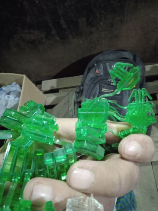 Продам пломбы пластиковые