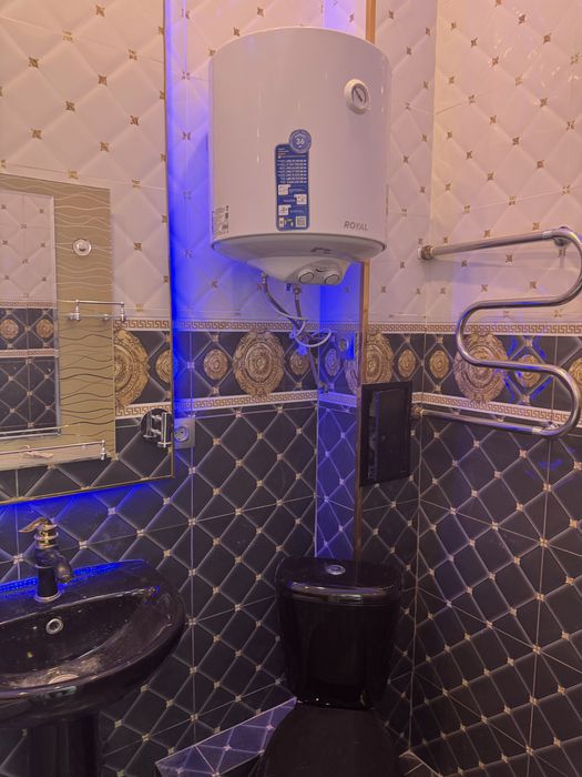 Tez va arzon sotiladi. 2xonalik yangi qurilgan g’ishtlik dom, 2 etaj