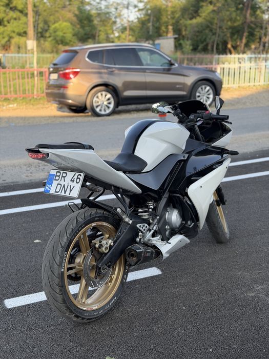 Yamaha yzf r125 A1