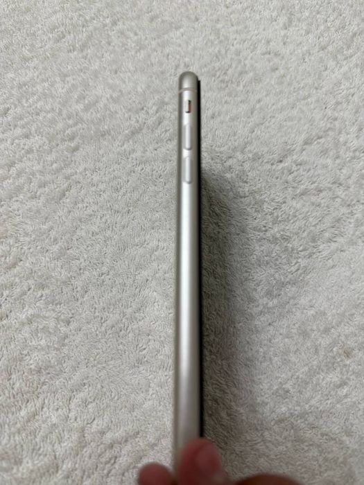 iPhone 11 ideal holatda