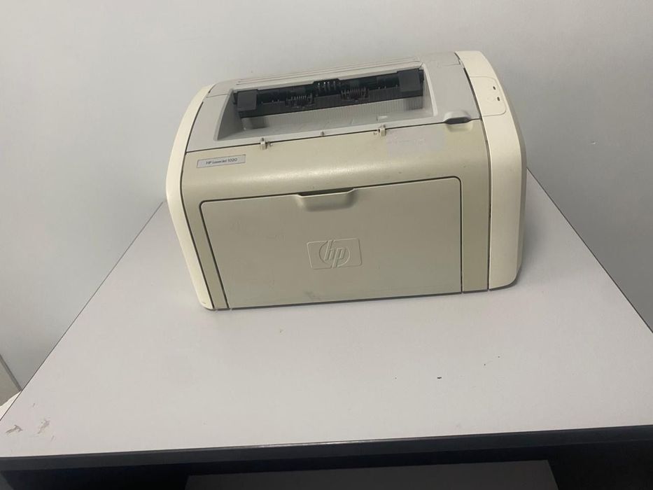 принтер HP Laserjet 1020