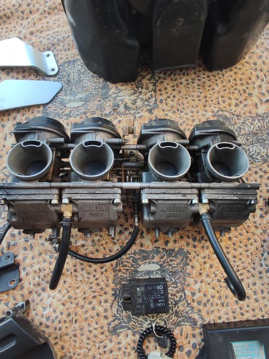 Ямаха ФЗР 600 / Yamaha FZR 600 на части