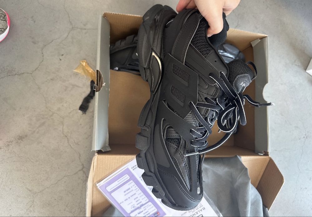 Balenciaga track всички цветове и номера