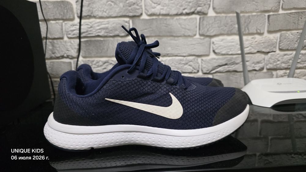 Оригинальные кроссы Nike