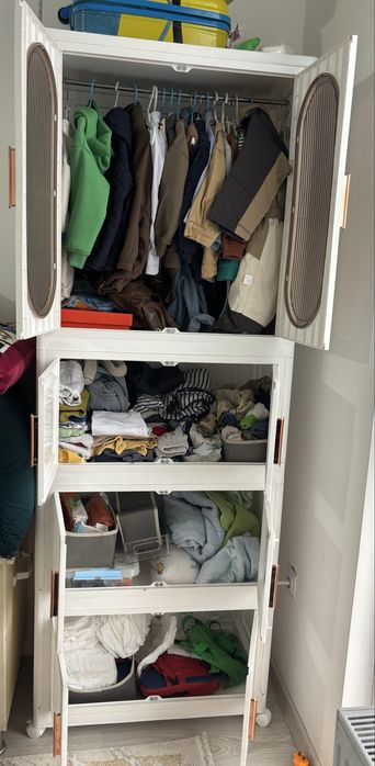 Пластиковый шкаф