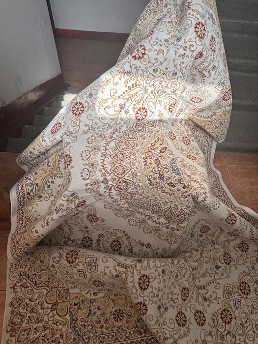 Ковер            .