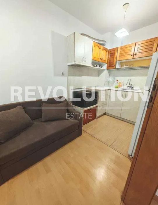 Дава се под наем Двустаен апартамент в Варна, Левски - 60 кв.м за 440 € - Снимка #1