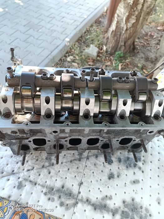 Vând chiulasa motor WV 1.9td,axa came noua