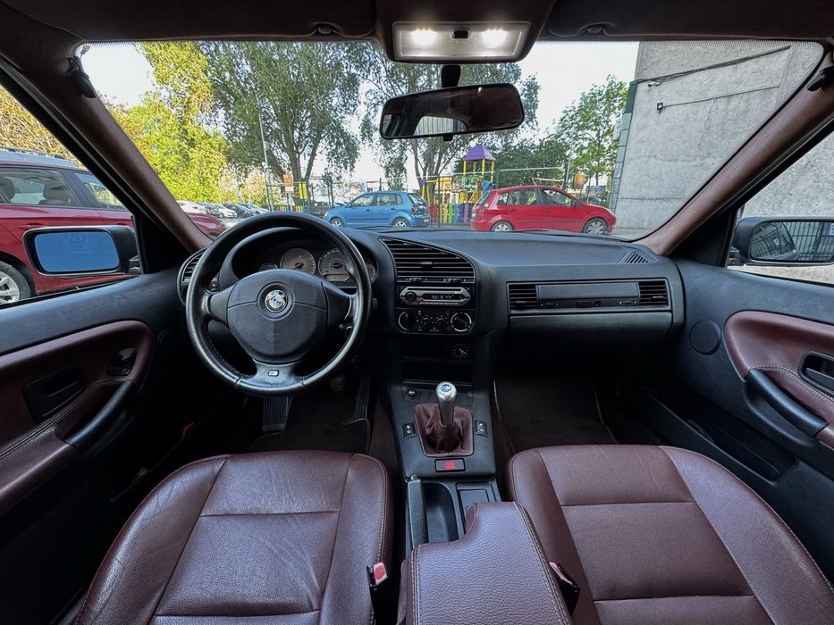 Bmw 320 M pachet An 1993 pentru pasionati !