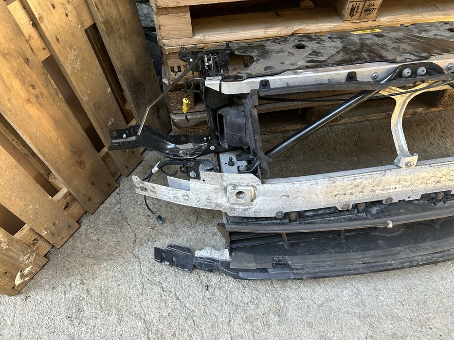 Trager / Tragher bmw G30 G31 LCI