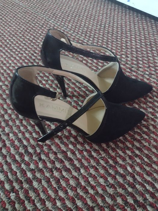 Pantofi eleganti si comozi