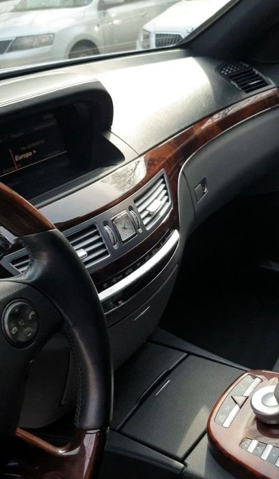 Продам Mercedes 221 S класс объем 5.5 AMG
