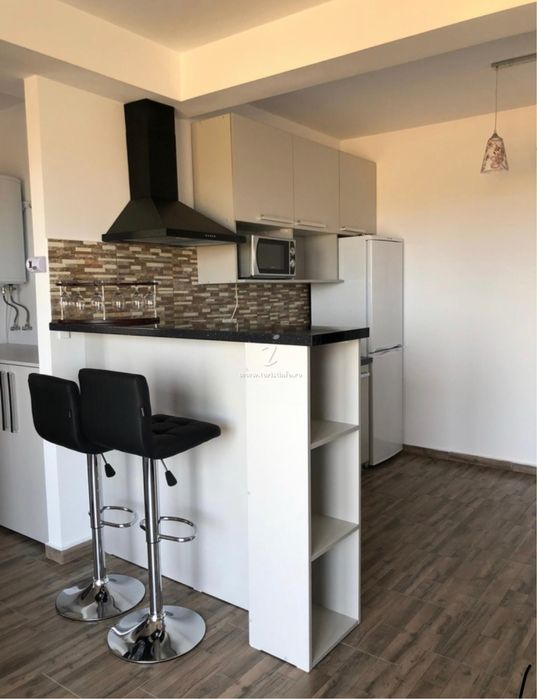 Apartamente de închiriat