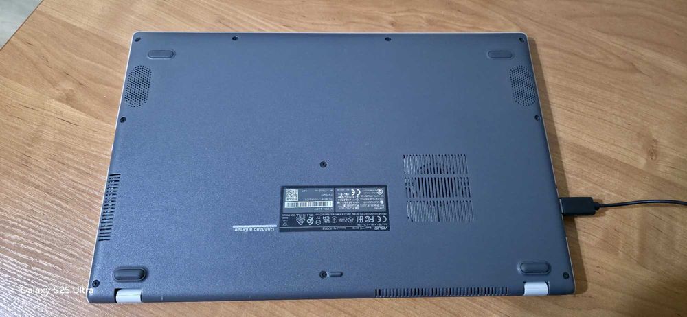 Продам ноутбук ASUS отлично
