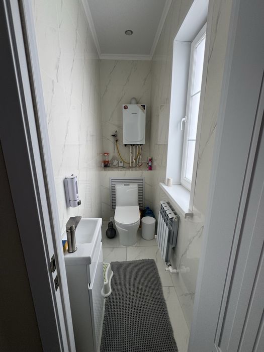 Большой, теплый дом