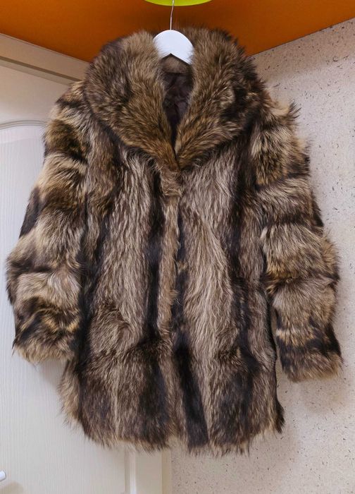 Дамско палто естествен косъм размер М-Л